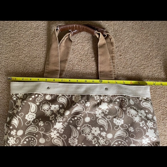 Day / Beach Tote! - Picture 5 of 9